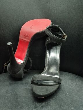 SHE&IN Black Ankle-Strap Stiletto Heels Women's Size 7